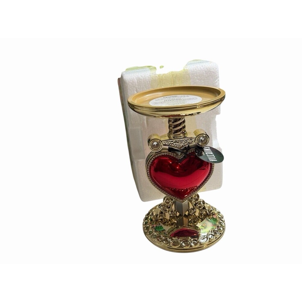 Bath & Body Works Evil Queen Pierced Heart Pedestal Disney 3-Wick Candle Holder